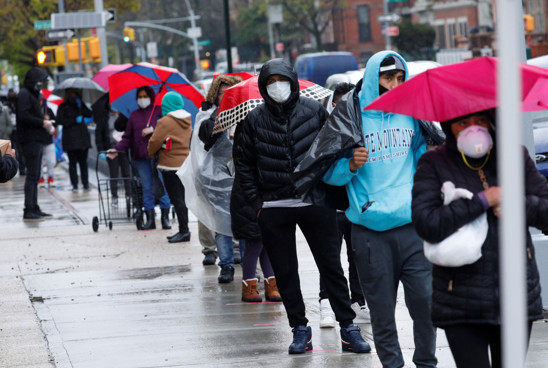 Mais de 30 milhões de americanos perderam empregos durante pandemia