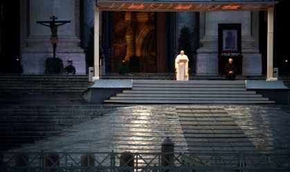 Coronavírus provoca queda de receitas e esgota cofres do Vaticano