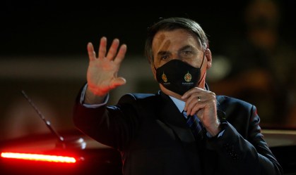 Bolsonaro promete reduzir tributos e pede que empresários lutem contra Doria