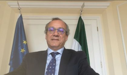Consulados da Itália se iluminam com as cores do país e do Brasil