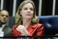 Gleisi diz que PT não teme discutir escândalos passados e chama Moro para debate