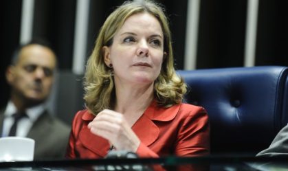 PT quer definir com pesquisa nomes que colidem com o PSB nos principais estados