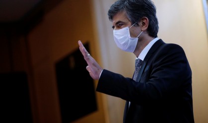 Depoimento de Nelson Teich na CPI é remarcado para esta quarta-feira (5)