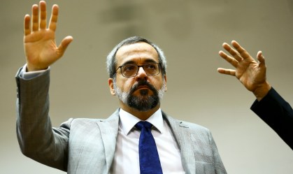 Hospitais universitários vão adotar protocolos da OMS para coronavírus