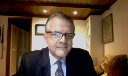 'Ele está atuando como um típico populista', analisa cientista sobre Bolsonaro