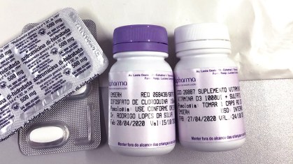 Kit de farmácos com hidroxocloroquina.