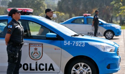 Após operação da PM com 10 mortos no Alemão, Vidigal relata tiroteio nesta manhã