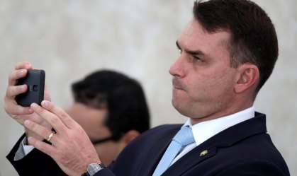 Conselho de Ética quer retomar caso Flávio Bolsonaro no dia 15 de julho