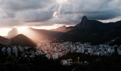 Morar perto do comércio é prioridade na escolha do imóvel, diz pesquisa