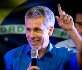 O deputado estadual Gil Vianna (PSL-RJ) morreu aos 54 anos, vítima de Covid-19