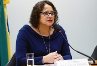 Prioridade é aumentar orçamento para bolsas de pós-graduação, diz ministra à CNN