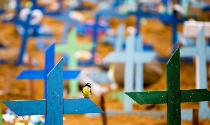 Brasil registra 3.459 mortes em 24 h e passa das 360 mil vítimas por Covid-19