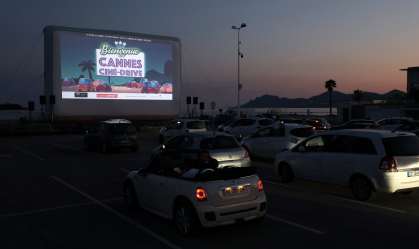 Sem festival, Cannes lança cinema dentro dos carros com pipoca e máscaras