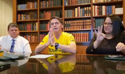 Bolsonaro pede que vídeo de reunião ministerial não seja divulgado na íntegra
