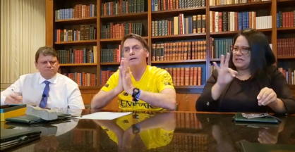 Bolsonaro pediu que não seja liberada íntegra do vídeo da reunião ministerial