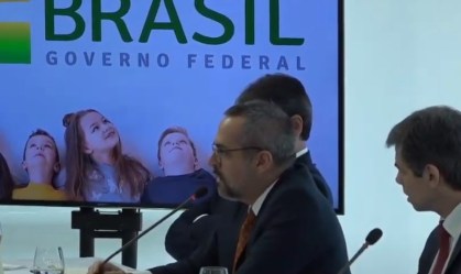 MEC revoga cotas para negros, indígenas e deficientes em curso de pós-graduação