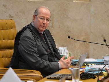 O ministro do STF, Celso de Mello, em sessão do plenário