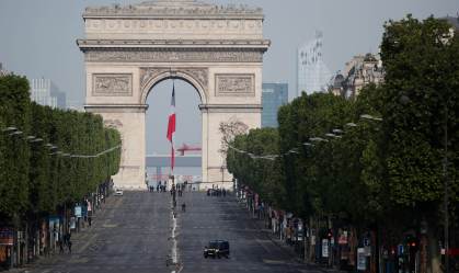 França autoriza a retomada de cerimônias religiosas no país