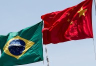 “Taxações de Trump podem beneficiar relação do Brasil com China”, explica especialista