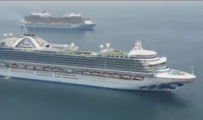 Tripulantes de cruzeiros retidos em navios relatam tratamento hostil e ameaças