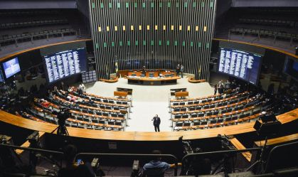Câmara aprova projeto que regulamenta telemedicina