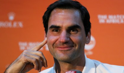 Roger Federer desiste do torneio de Roland Garros devido a problemas nos joelhos