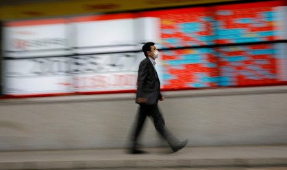 Bolsas da Ásia fecham sem direção única, após dados chineses mais fracos que o esperado