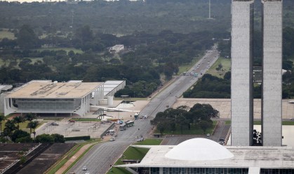 Palácio do Planalto e Congresso Nacional, em Brasília