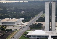 Governadores se reúnem para debater crise entre os Poderes; veja quem participa