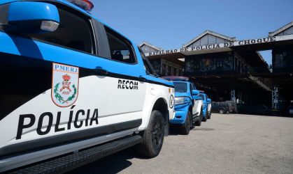 Carro da Polícia Militar do estado do Rio de Janeiro