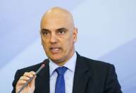 Moraes: plenário do STF deve decidir sobre depoimento presencial de Bolsonaro
