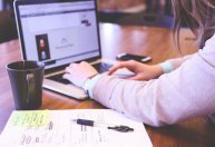 Com mudança de prioridades, metade dos profissionais busca novo emprego em 2024, mostra pesquisa