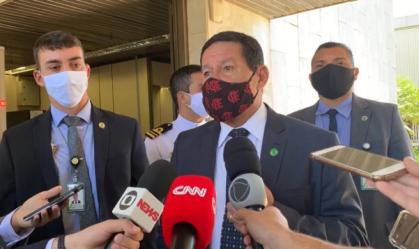 Mourão reativa Fundo Amazônia e retira Salles do comando