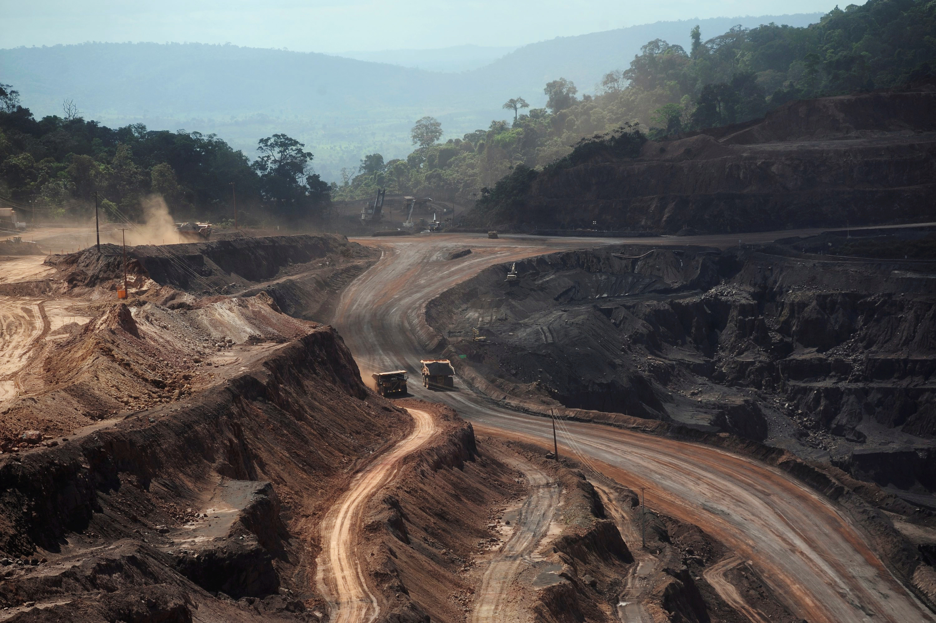 Área de mina de minério de ferro em Paraupebas