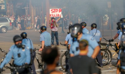 Condado de Washington declara estado de emergência por violência em protestos
