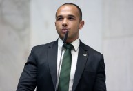 Alesp recebe oito pedidos de cassação de Douglas Garcia após ataque à jornalista
