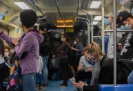 Tarifas de metrô, trem e ônibus de SP não terão reajuste e ficam em R$ 4,40