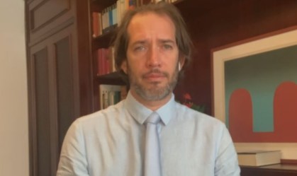 Acesso a apuração sobre fake news não é 'trégua', mas dever do STF, diz advogado