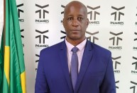 Família de Moïse diz que vai processar Sérgio Camargo por chamar congolês de “vagabundo”