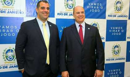 Após pressão de parlamentares, Witzel exonera secretário