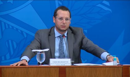 Relatório aponta verba pública federal em canais 'inadequados'