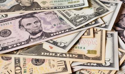 Dólar tem dia de correção e fecha em R$ 5,13, alta de 0,89%