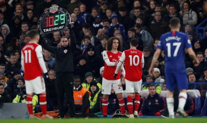 Premier League poderá ter 5 substituições no reinício da temporada