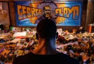 Eventos, marchas e reunião na Casa Branca marcam um ano da morte de George Floyd