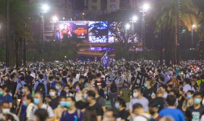 Líderes pró-democracia de Hong Kong são condenados e podem pegar prisão perpétua