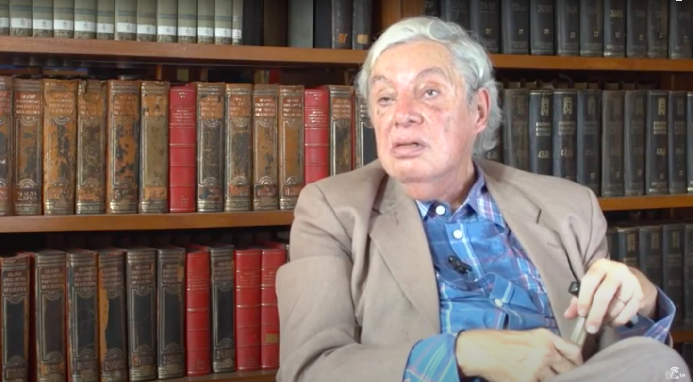 O economista Carlos Lessa 
