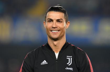 CR7 é o primeiro jogador de futebol a receber mais de US$ 1 bilhão