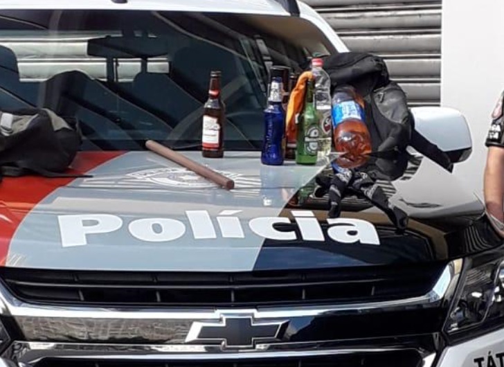 Polícia apreende ingredientes de coquetel molotov em São Paulo