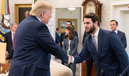 Fábio Faria convida olavista para cuidar da comunicação digital do governo