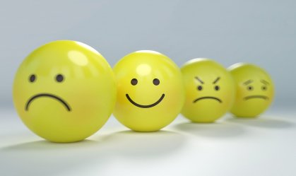 Negatividade está ligada à demência em idosos; aprenda a pensar positivo